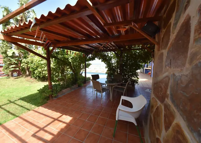 Villa Casa El Tonelero Con Jardin Y Piscina Privada Gáldar